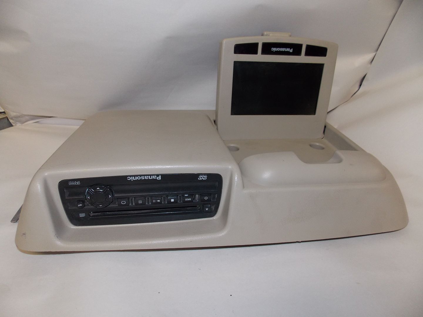 0307 04 Suburban Sierra Silverado Tahoe Screen DVD Player Overhead